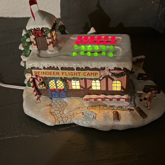 Hawthorne Village - "Coach Comet's Flight Camp" Piece - Picture 2 of 9